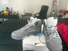 Retro 5 (2026) Size 8 Was Gift for Someone But We Broke Up. 4