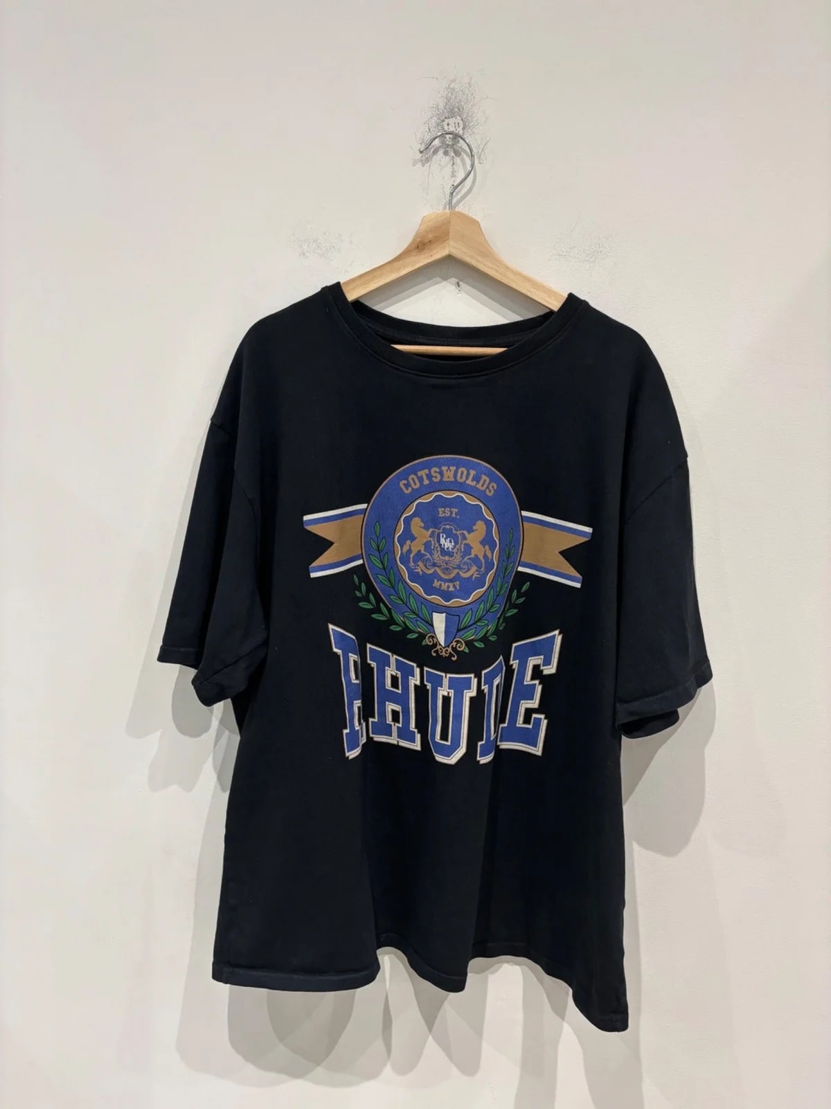 Rhude — Rhude Cotswold Crest T-shirt — streetwear — resale