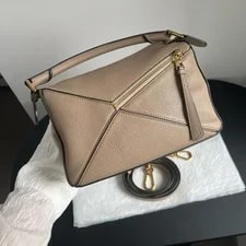 Loewe Puzzle Unique Geometric Lines Embossed - Excellent #1XGREC7 3