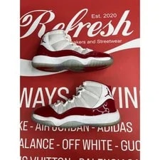 Air Jordan 11 Size 6y 378038-116 2
