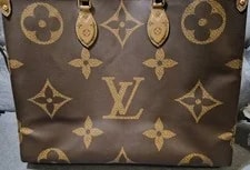 Louis Vuitton / Reverse On-the-Go , , Auth 2