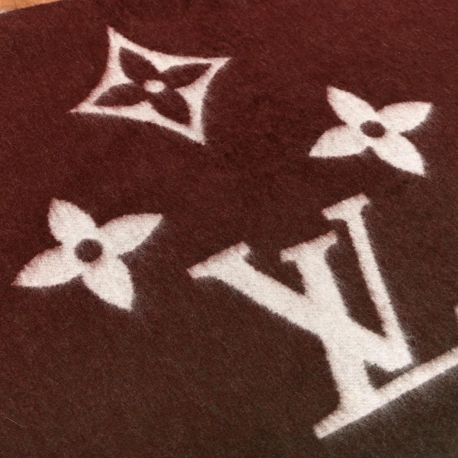 Reykjavik Scarf Kaki 4