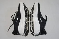 Size 11.5 (2E) Hoka One Bondi 9 Shoes / Running Wide 4