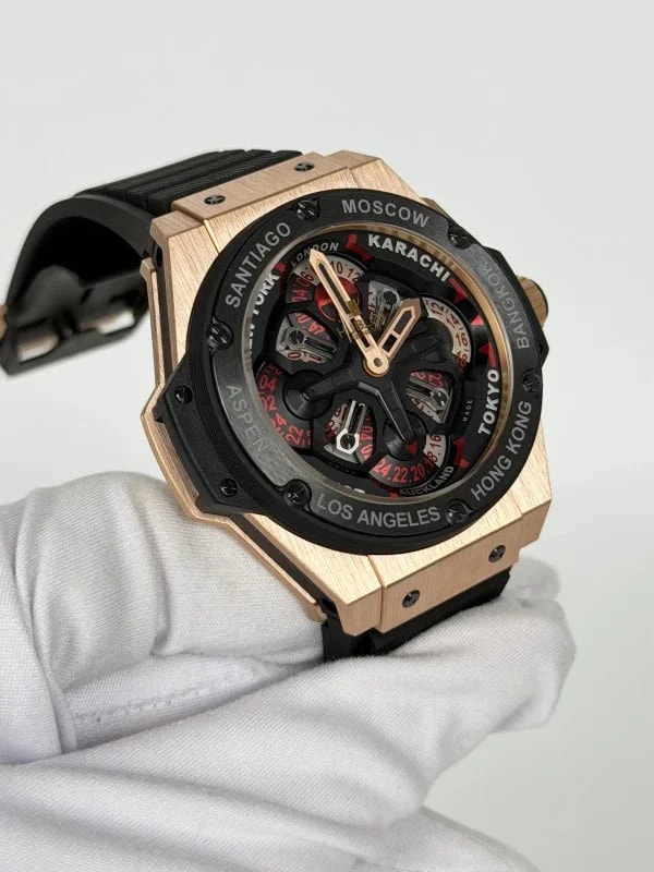 Hublot King Power Unico GMT 18K Rose Gold & Ceramic 4