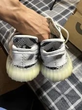 10M Clean Yeezy 350 OG All 4