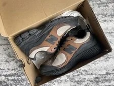 Size 10.5 - New Balance the Basement X 2002R Earth 3