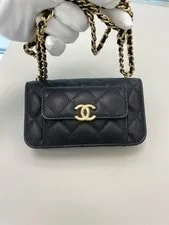 Chanel 22A Classic Flap WOC Chain Crossbody 2