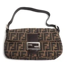 Fendi — Fendi : Mamma Baguette 26424 W25H14D4.5cm; — Handbag — resale