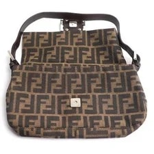 Fendi : Mamma Baguette 26424 W25H14D4.5cm; 3