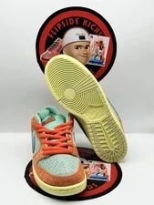 Nike SB — Nike SB Dunk Low Rise DV5429-800 ’s Size 9 New OG All — Sneaker — resale