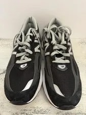 New Balance — New Balance 990V6 Excellent Condition Made in the USA 12D — Sneaker — resale