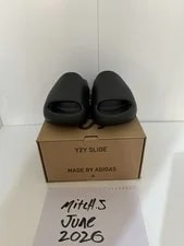 Yeezy Slide - US4 NEW IN BOX 3