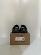 Yeezy Slide - US4 NEW IN BOX 4