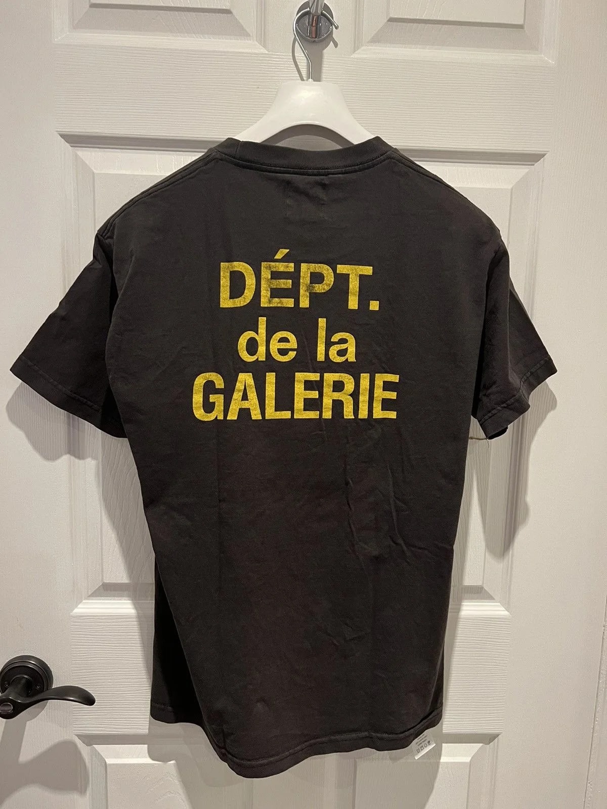 Gallery Dept — Gallery Dept French Logo T — streetwear — resale