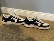 A Bathing Ape — A Bathing Ape Bapesta Low Athletic Sneakers — Sneaker — resale