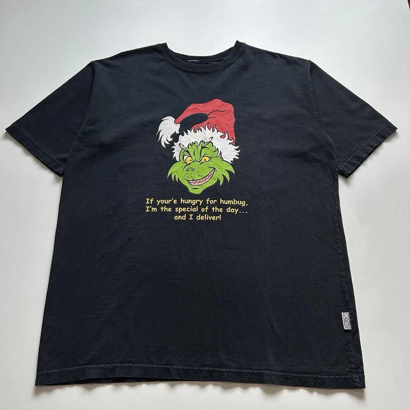 Y2K the Grinch Dr. Seuss Christmas Movie T Shirt 2XL — streetwear — resale