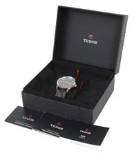 Tudor 1926 Automatic - 41mm Case - Lightly Worn - 2023 3
