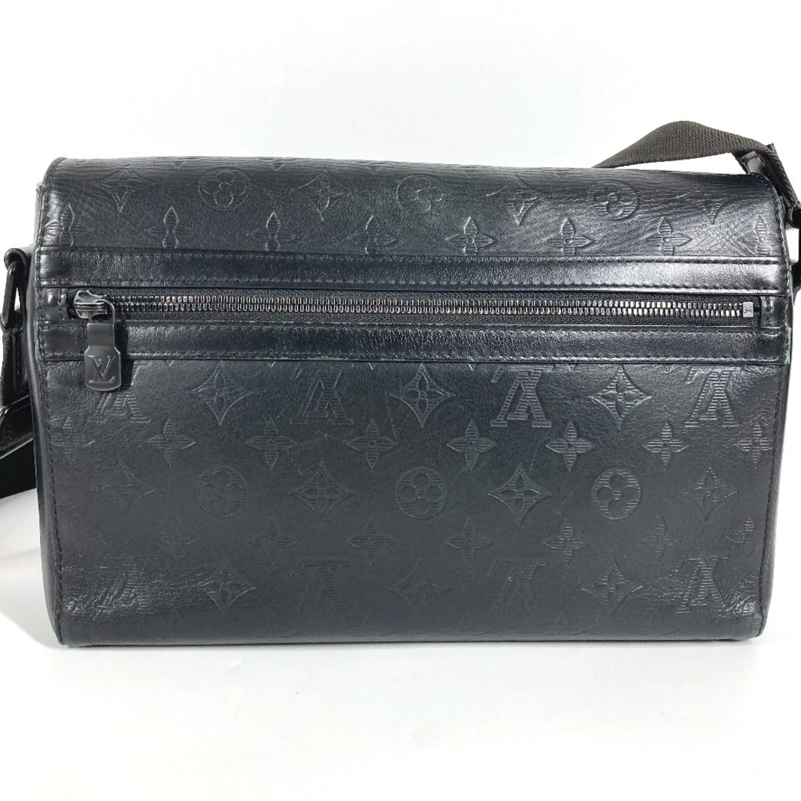 Louis Vuitton Shadow Messenger 3