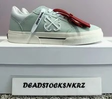 Off-White — Off-white Low Vulcanized OWIA288F24FAB0015101 39EU/7.5M/9W — Sneaker — resale