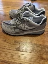 Saucony — Saucony Originals 6000 / 9.5 D (M). Worn Once. — Sneaker — resale