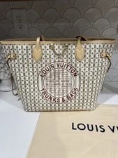 NEW Louis Vuitton Neverfull Stripe Stamp Nude 2