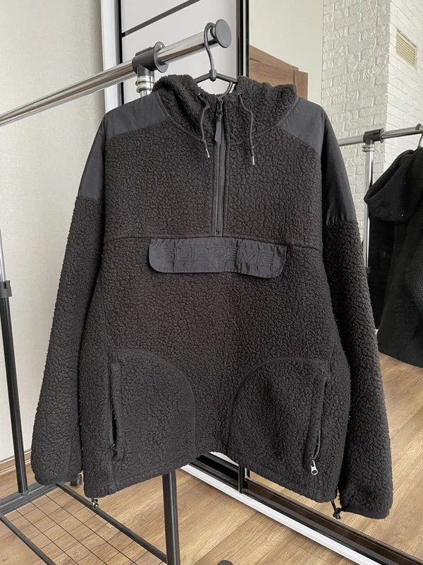 Supreme — Supreme Polartec Hoodie Pullover — streetwear — resale