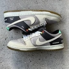 8.5 US - Nike SB Dunk LOW VX1000 Camcorder 2021 3