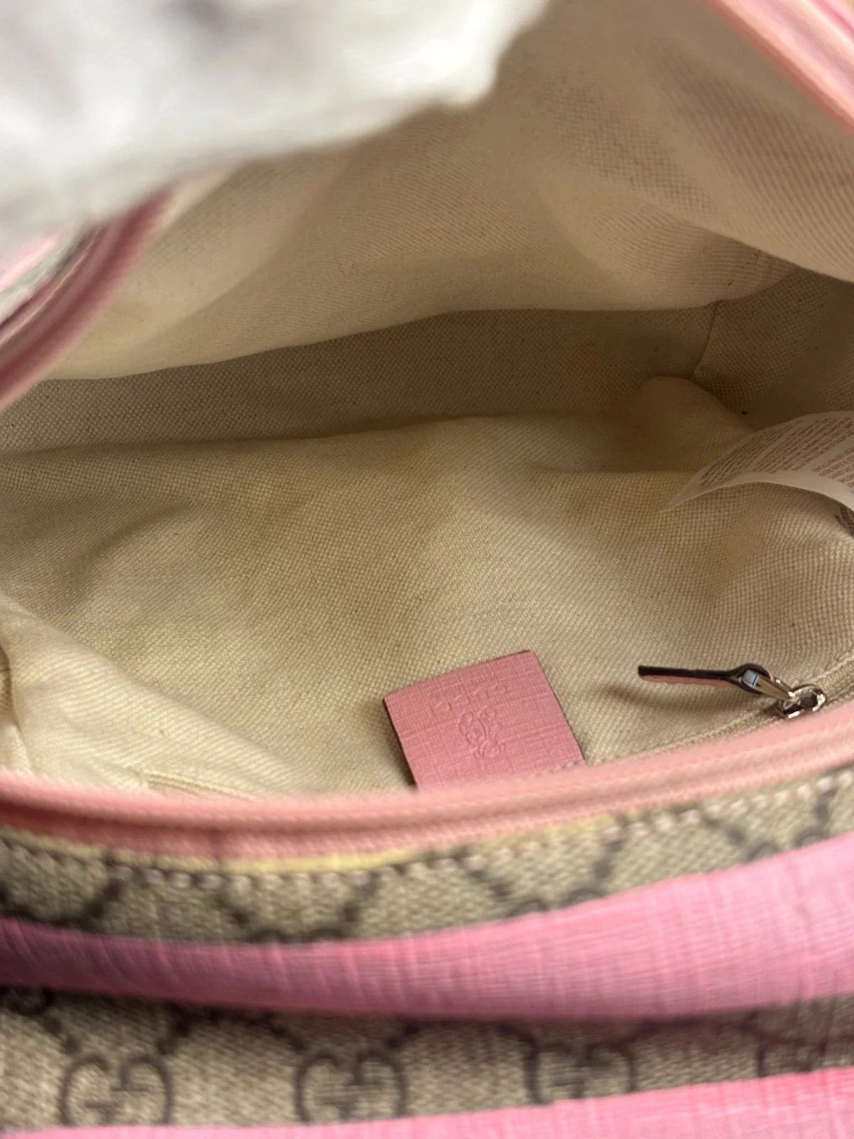 Gucci — Gucci Stripped Backpack — Handbag — resale