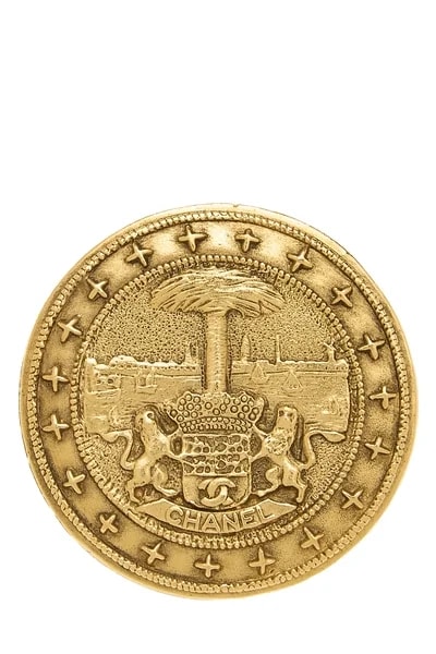 'CC' Logo Brooch 3