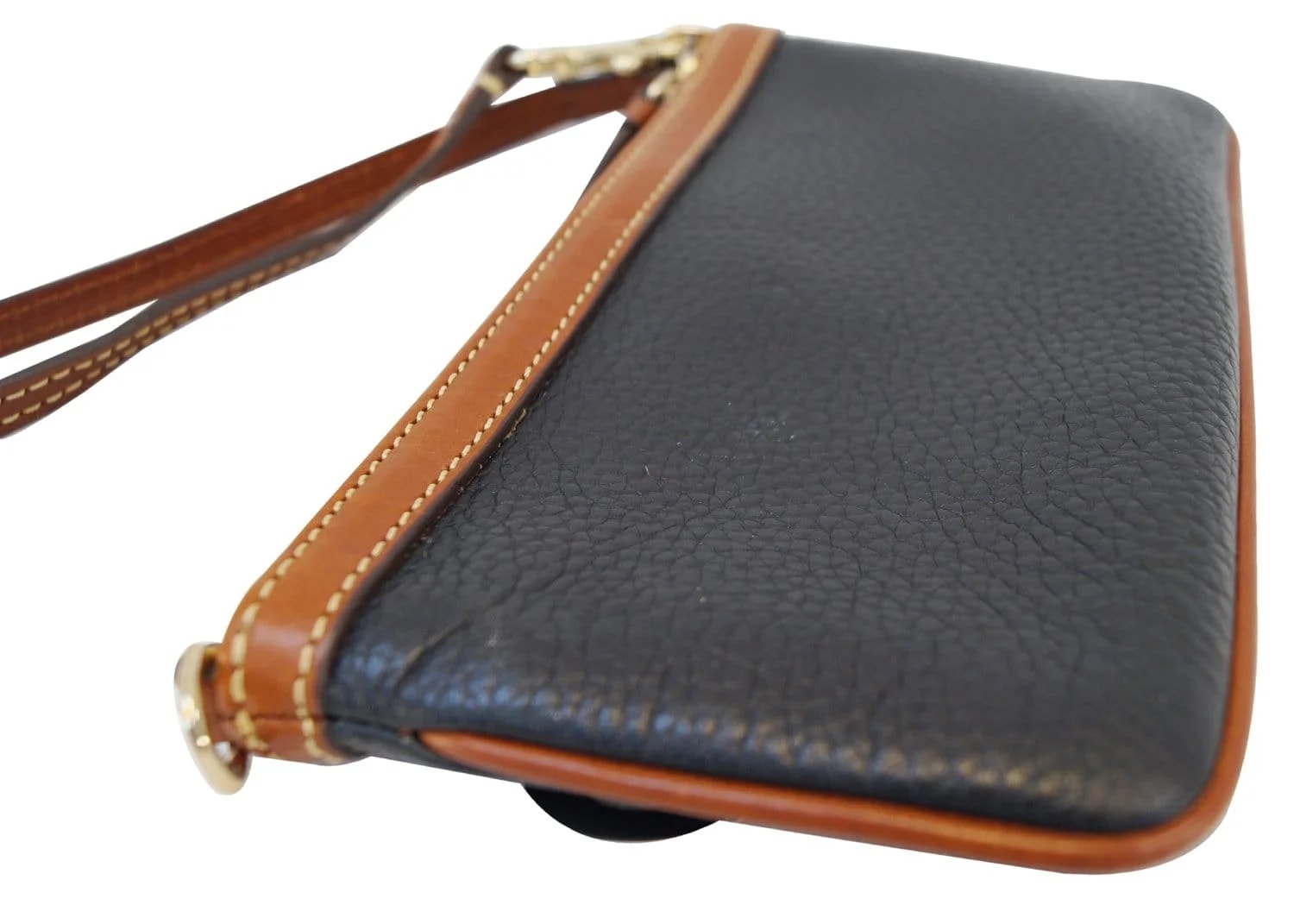 Dooney & Bourke Zippy 4