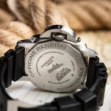 Panerai Submersible W/ Pam.guard Warranty Until 2027 W/ 2x Rubber Strap 196/1500 4