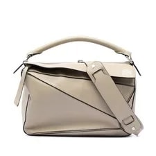 Loewe — Authenticated Loewe Medium Puzzle Light Satchel — Handbag — resale
