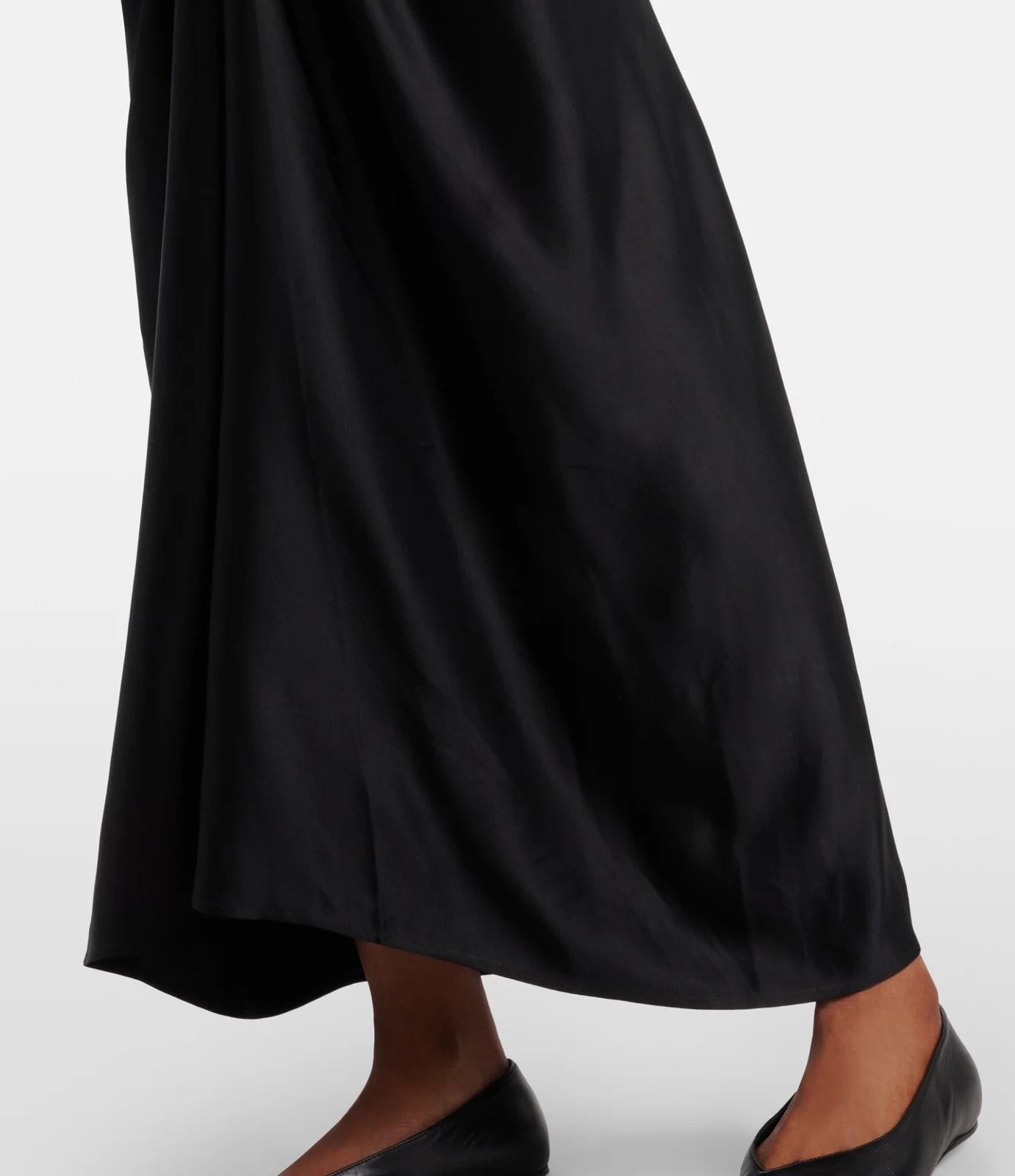 Toteme Knot-Detail Maxi Skirt 4