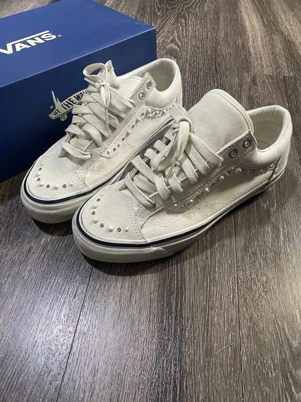Pearlized OTW Marshmallow Vans 3