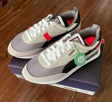 Puma — Puma Future Rider NES Super Mario Limited Edition Low Top 381250-01 — Sneaker — resale