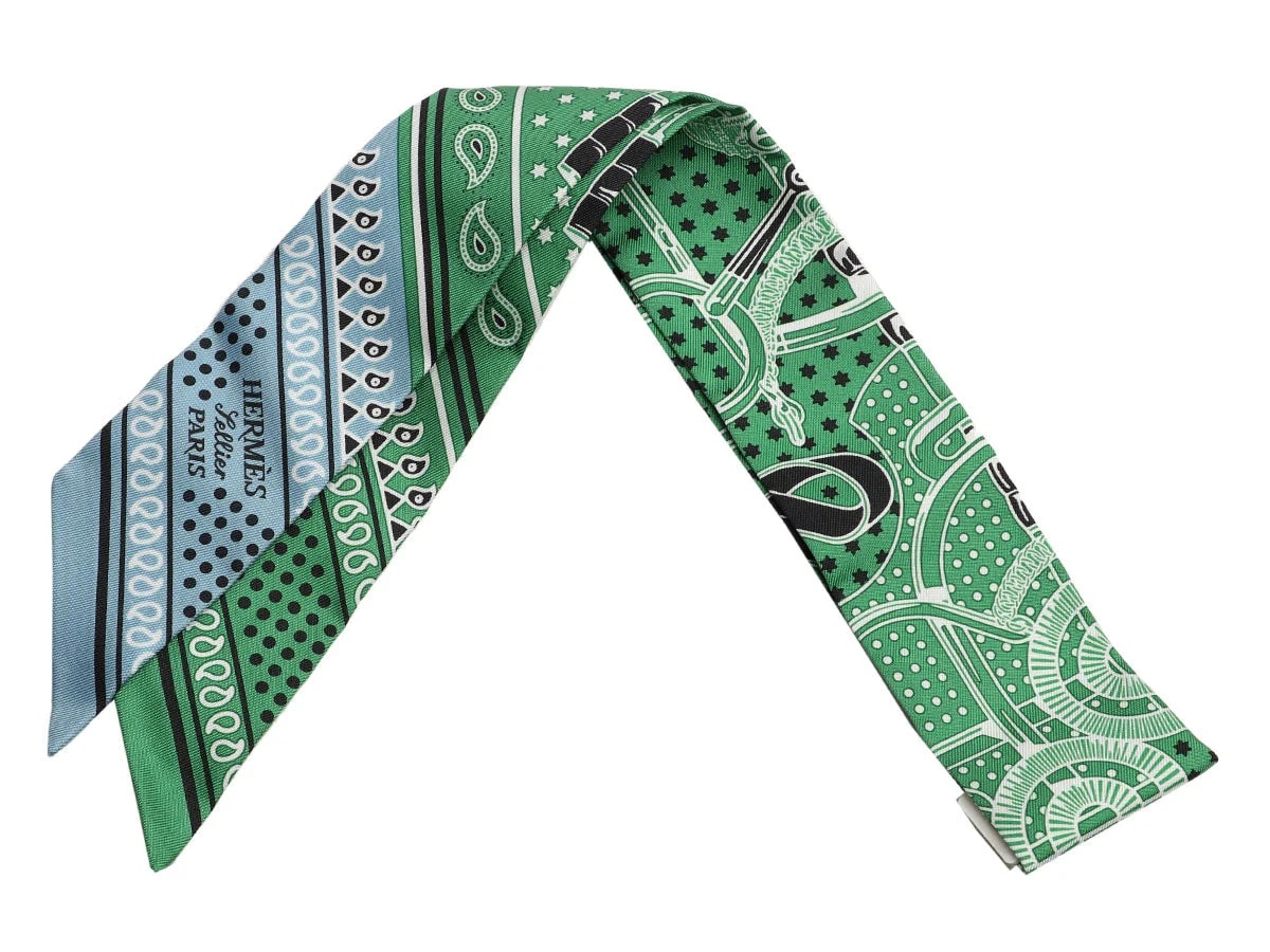 Hermès — Hermès Eperon D’or Bandana Twilly — Accessory — resale