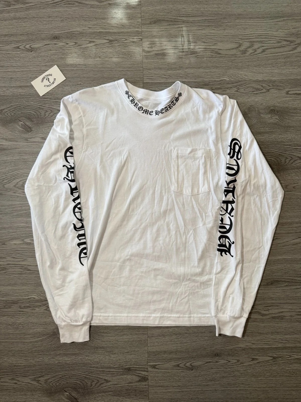 Hearts Neck Logo Long Sleeve 4