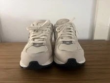 New Balance 2002R Size 9.5 D Calm 2