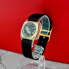 IWC Cal. C83 28mm Cushion Case 14K Gold Black Dial 3