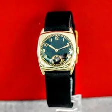 IWC Cal. C83 28mm Cushion Case 14K Gold Black Dial 4