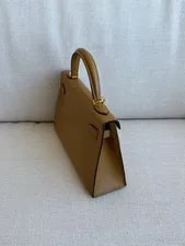 Hermes Biscuit Tadelakt Kelly GHW 3