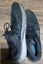Size 14- Asics Gel Kayan.. 1011B169 .. ..Pre Own 4