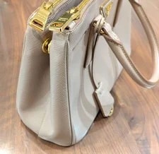 Prada Medium Authentic VIN 4