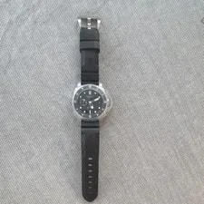 Panerai — Panerai Submersible Automatic Diver 300m W/ Box & Papers — Watch — resale