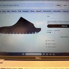 Yeezy Slide Size 10. Ys-1 2