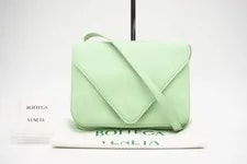 Bottega Veneta — Bottegaveneta Bottega Veneta Mount Small Envelo — Handbag — resale