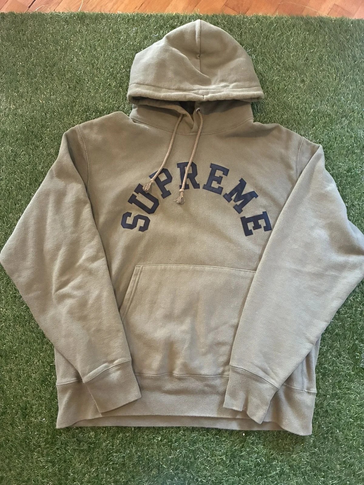 Supreme X Champion Hooded Sweatshirt — streetwear — resale