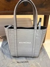 Balenciaga — Balenciaga -Effect With Removable Strap — Handbag — resale