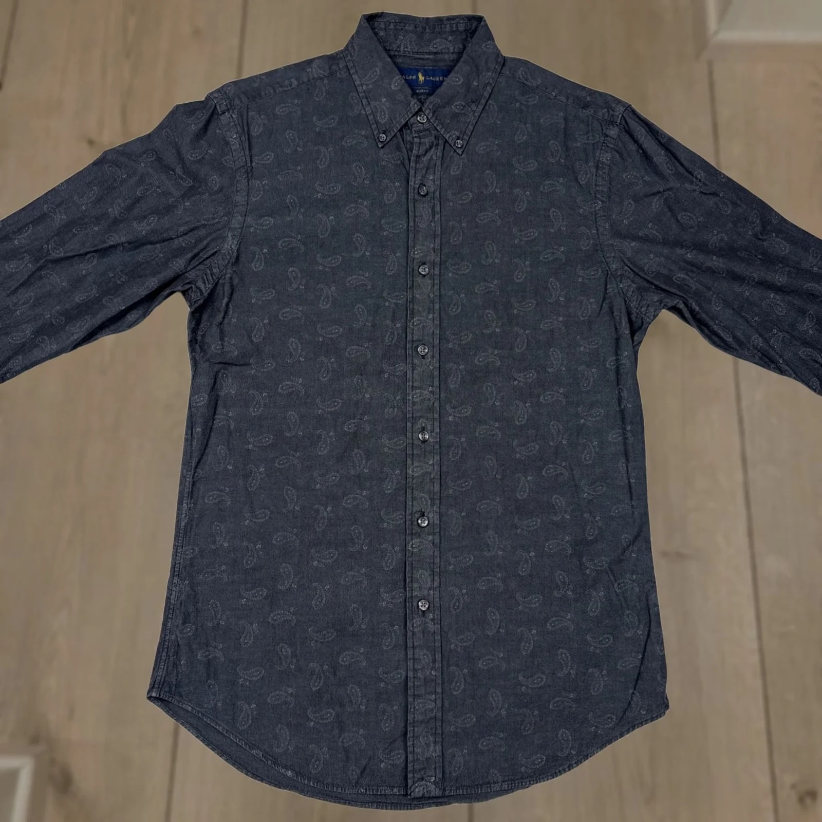 Polo Ralph Lauren — Polo Ralph Lauren Button-Down Shirt M Paisley Pattern Slim Fit Preppy — streetwear — resale