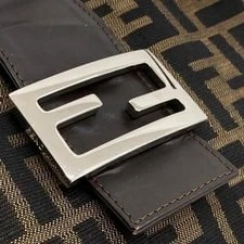 Fendi / / Mini 2